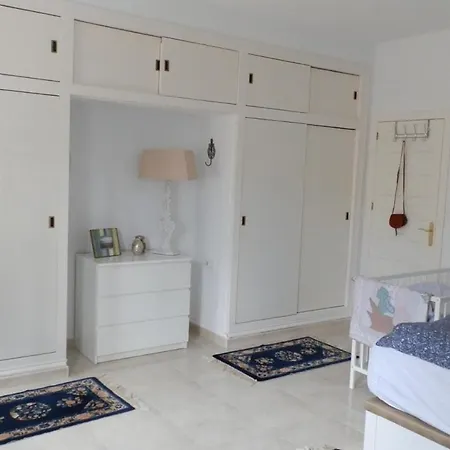 Salt Near And * Торевьиа