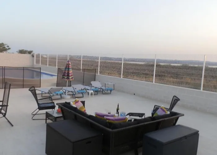 Salt Near And 또레비에하